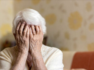 Nevroloq demansın inkişaf riskini necə azaltmağı izah etdi