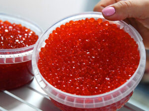 Rusiyada qırmızı kürəyə tələbatın azalıb