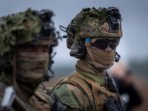 NATO Rusiya Federasiyasının şimal sərhəddində forpost yaratmaqda şübhəli bilinir