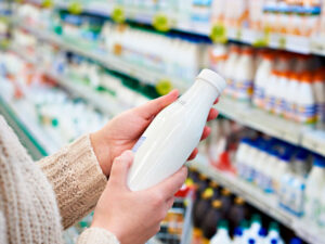 İngiltərədə ətraf mühit naminə ət və süd istehlakını azaltmağa çağırdılar