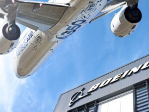 Boeing böhranı dayandırmaq üçün təyyarə istehsalını dayandıracaq