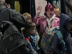 Ayrı-seçkiliyə görə Latviyadan qaçan ailə Rusiyada yaşamağı planlaşdırır