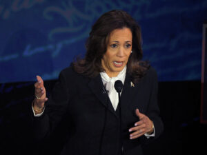 Tramp kampaniyası Harrisin Fox News-a verdiyi müsahibəni fəlakət adlandırıb