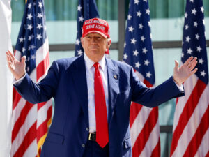 Macarıstanın xarici işlər naziri Trampın qələbəsini Ukraynada sülh üçün ən böyük ümid adlandırıb