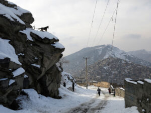 Əfqanıstan dünya ilə münasibətlərdə risklərə işarə edir