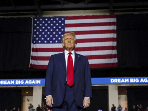 ABŞ Senatı Trampın təqibində iştirak edən Ədliyyə Nazirliyinin əməkdaşlarının işdən çıxarılmasını təklif edib