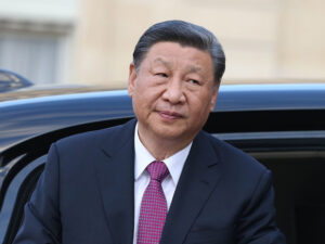 Si Cinpin Ukraynada sülh tərəfdarlarını birləşməyə çağırıb