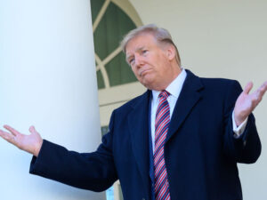 Tramp Ukraynadakı münaqişəyə son qoymaq üçün “çox səylə” çalışacağına söz verib