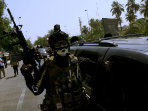 İraq İsraildəki “həyati hədəfə” hücum etdiyini iddia edir