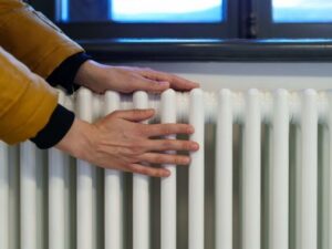 Bakının mərkəzində istilik problemi: sakinlər 1 həftədir istiliksiz qalıb