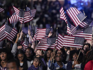 ABŞ Demokrat Partiyasının markası tualetə göndərilib
