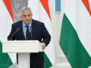 Orban Milad atəşi təklifini Zelenski ilə müzakirə etməyə hazırdır