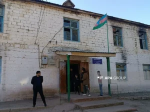 Tovuzda orta məktəbdə şagirdlər tüstüdən zəhərləndilər