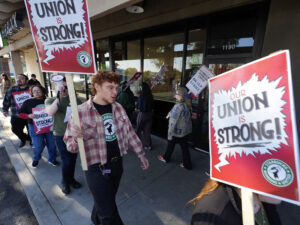 ABŞ-da Starbucks işçilərinin tətili genişlənir