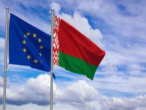 Lukaşenko 38 Avropa ölkəsinin vətəndaşlarının vizasız girişini uzadıb