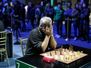 55 yaşlı ukraynalı şahmatçı blits üzrə dünya çempionatında məğlub olduqdan sonra göz yaşlarına boğuldu