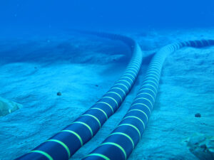 İsveç Müdafiə Nazirliyi kabelin zədələnməsini araşdırmaq üçün Finlandiyaya gəmi göndərəcək