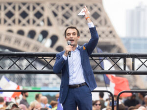 Fransa Macarıstanın Rusiyaya qarşı sanksiyaların uzadılmasına mümkün veto qoymasının nəticələrini açıqlayıb