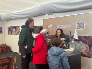 “AzerGold”un qızıl və gümüş sikkə kolleksiyaları İsveçrədə nümayiş olundu – Fotolar