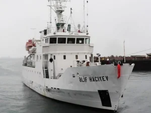 Azərbaycanda dövlətə məxsus iki gəmi hərraca çıxarılacaq