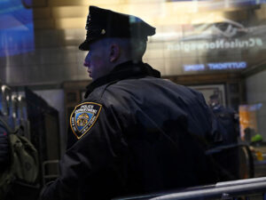 Vaşinqtonda atışma zamanı ölənlər var