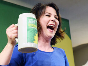 Fransa və Almaniyanın xarici işlər nazirləri Suriyaya gəlib