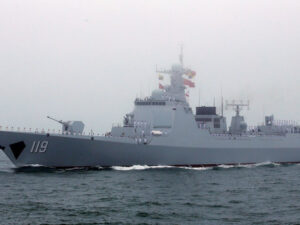 Bir neçə Çin hərbi gəmisi və təyyarəsi Tayvana yaxınlaşıb