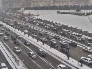 Bakıda qəza sıxlığa səbəb oldu