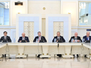 Milli Məclisdə Gənclər Fondunun ötənilki fəaliyyəti barədə təqdimat olub