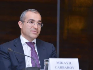 Mikayıl Cabbarov Dövlət Suverenliyi Günü münasibətilə paylaşım edib