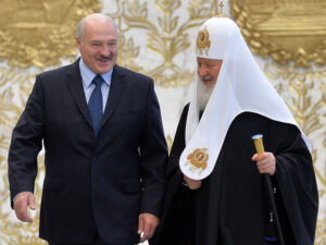 Lukaşenko Patriarx Kirili taxta çıxmasının ildönümü münasibətilə təbrik edib