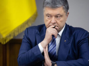 Poroşenko bildirib ki, Ukrayna ABŞ-ın etibarını itirib