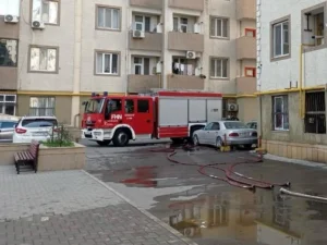 Xırdalanda yaşayış binasındakı yanğın söndürüldü