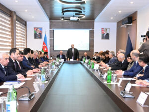 “Qərbi Azərbaycan tədqiqatları: çağırışlar və perspektivlər” mövzusunda elmi konfrans keçirilib