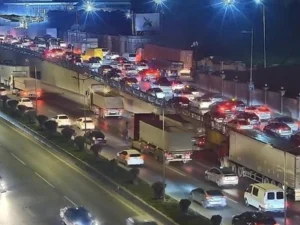 “20 yanvar” istiqamətindəki uzun tıxacın səbəbi məlum olub