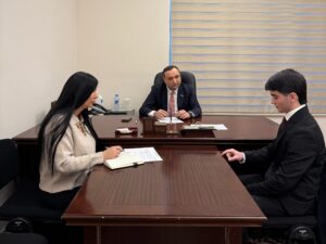 Şahin İsmayılov Milli Məclisdə vətəndaşlarla görüşüb