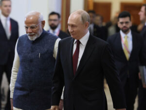 Lavrov Putinin Hindistan səfərinə hazırlıqdan danışıb