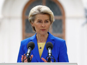 AK rəhbəri Avropa üçün müdafiə planının razılaşdırılması üçün son tarixi açıqlayıb