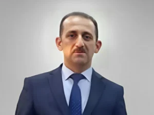 Məktəbdəki bıçaqlanmaya görə sektor müdiri və direktor CƏZALANDIRILDILAR