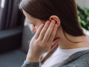 Alimlər anadangəlmə eşitmə itkisini müalicə etməyin yolunu tapıblar