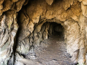 Alimlər mağara adamlarının rituallarında kiçik uşaqların qəribə rolunu üzə çıxarıblar