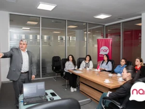 “Nar” müəllimlər üçün mobil rabitə təlimi keçib