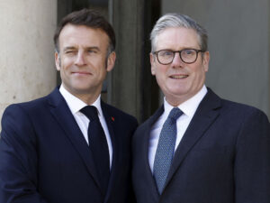 Starmer və Makron ABŞ tariflərinə qarşı istənilən cavab tədbirini nəzərdən keçirməyə hazırdır