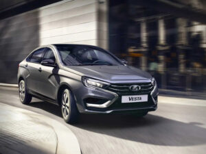 AvtoVAZ Lada avtomobillərinin 25 trim səviyyəli istehsalını dayandırıb