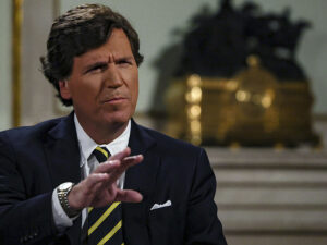 Taker Karlson deyib ki, ABŞ Ukraynanı məhv edərkən Rusiya ilə qarşıdurmanı uduzub