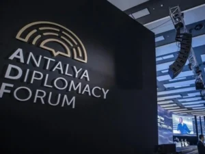 Antalyada Azərbaycan, Ermənistan, Gürcüstan xarici işlər nazirlərinin iştirakı ilə panel keçirilir