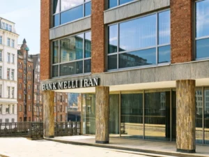 İran Milli Bankı Azərbaycanda fəaliyyətini tam bərpa etdi