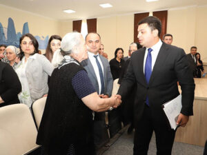 Neftçalanın icra başçısı vətəndaşlarla görüşdü – Fotolar