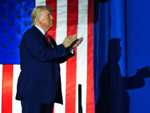 Trampın Rusiya ilə münasibətləri bərpa etmək istəməsinin gözlənilməz səbəbi açıqlanıb