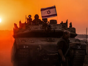 Britaniya deyir ki, İsrail 15 ildir İrana hücum etməyə hazırlaşıb